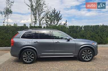 Позашляховик / Кросовер Volvo XC90 2017 в 