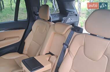 Позашляховик / Кросовер Volvo XC90 2017 в 