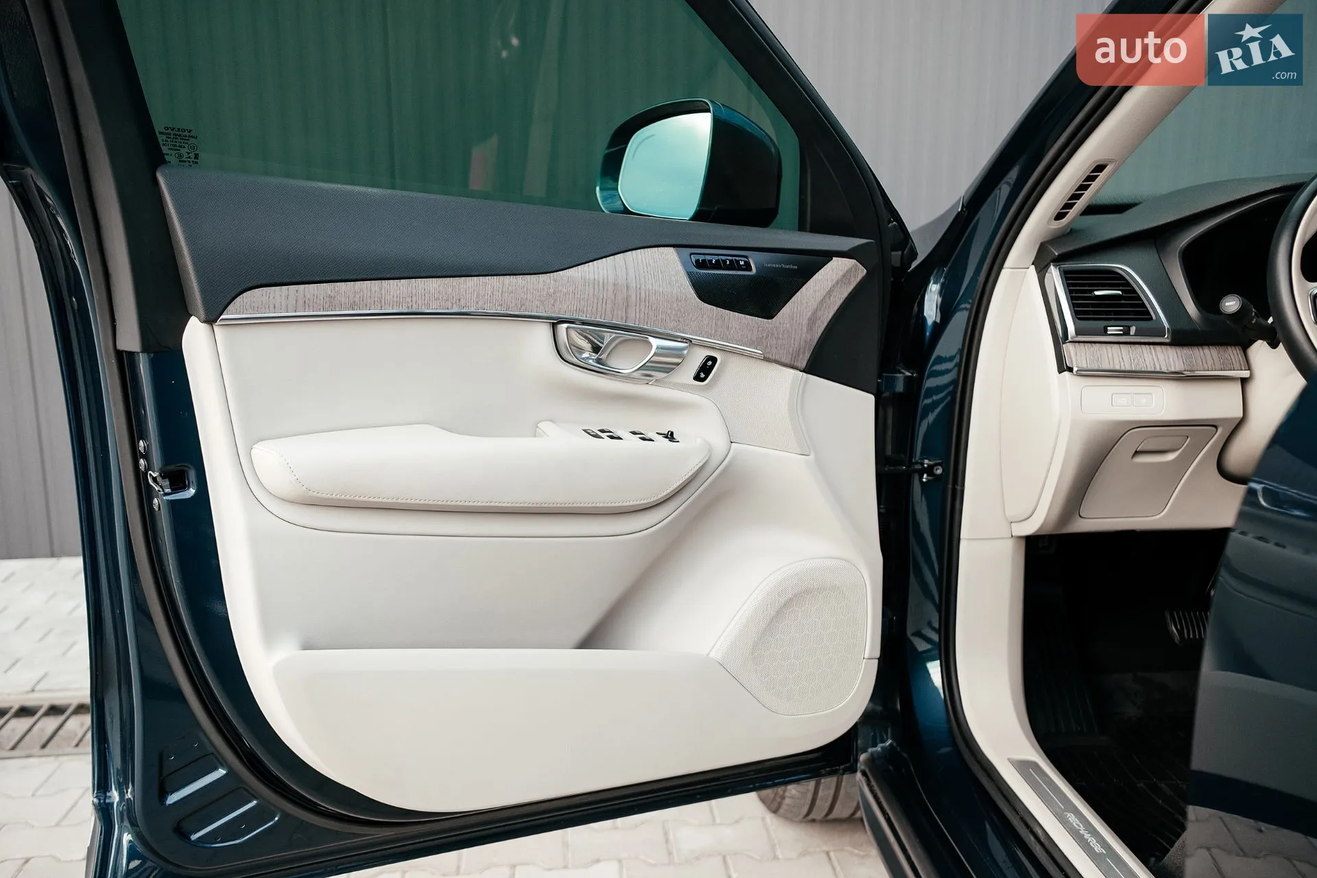 2022 Volvo XC90 - мініатюра 17