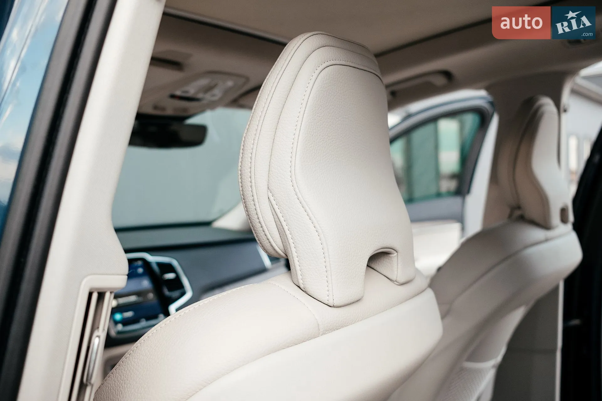 2022 Volvo XC90 - мініатюра 46