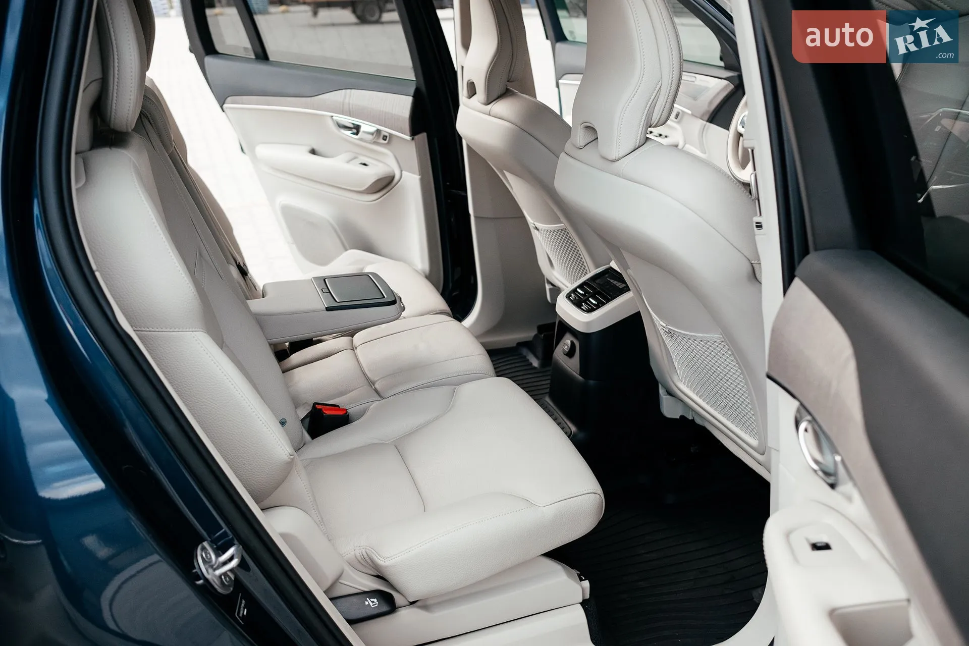 2022 Volvo XC90 - мініатюра 51