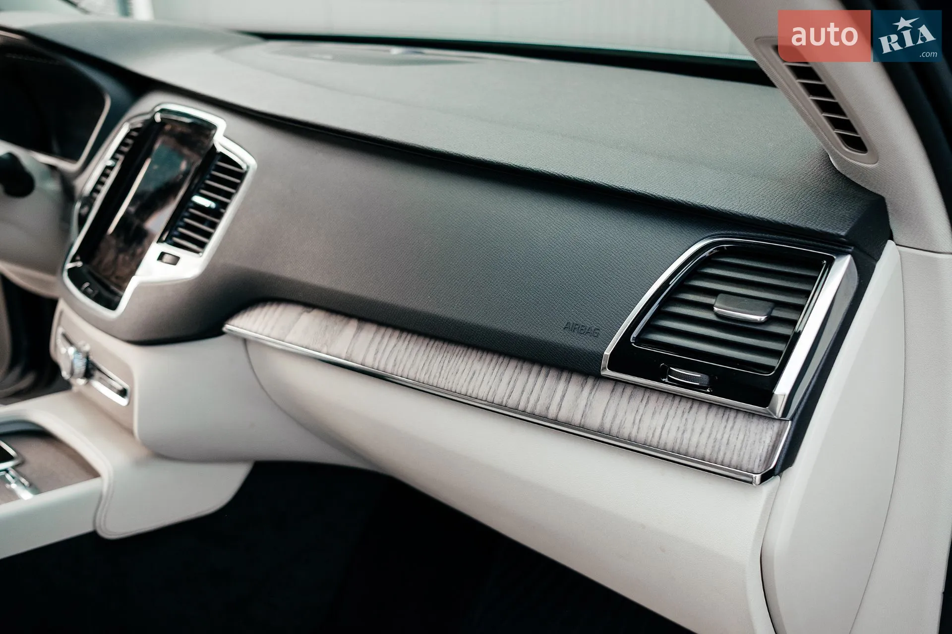 2022 Volvo XC90 - мініатюра 189