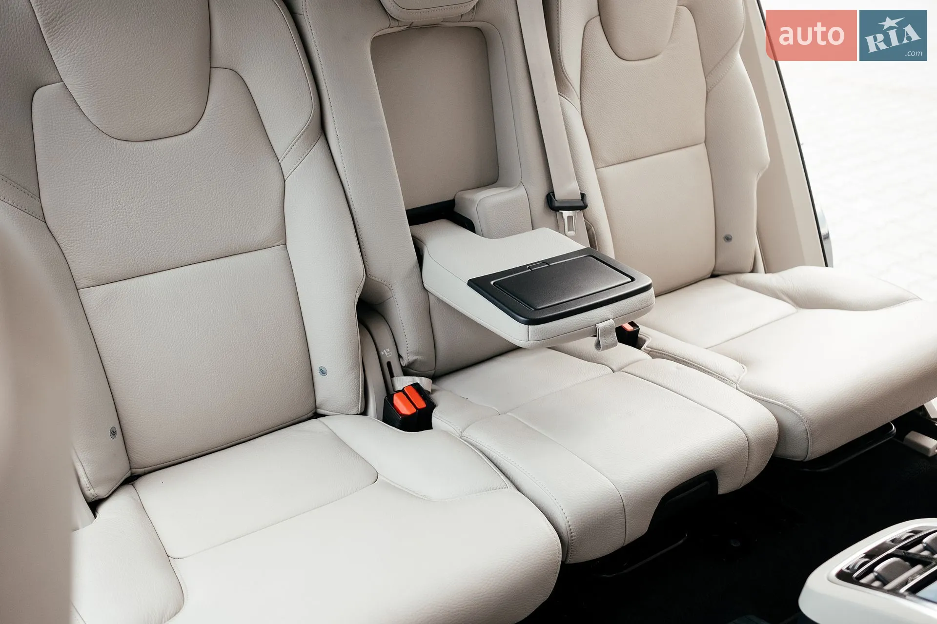 2022 Volvo XC90 - мініатюра 205