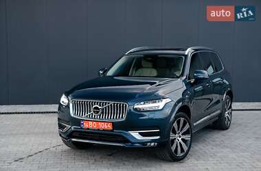 Внедорожник / Кроссовер Volvo XC90 2022 в 