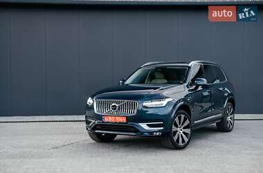 Внедорожник / Кроссовер Volvo XC90 2022 в 