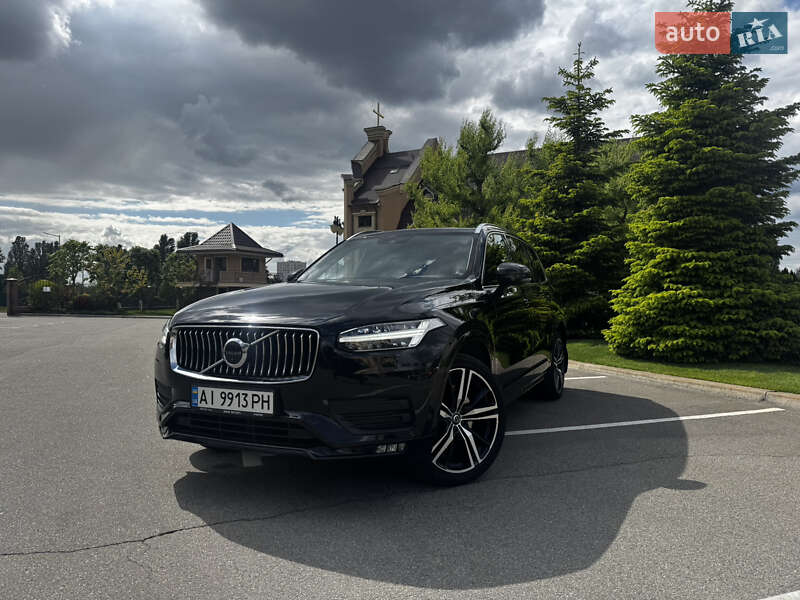 Volvo XC90 2019