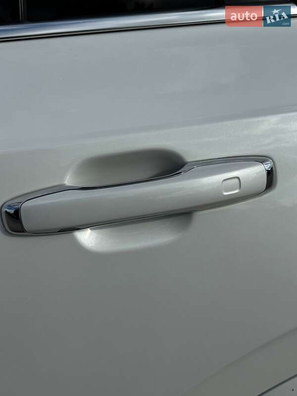 Внедорожник / Кроссовер Volvo XC90 2016 в Ахтырке