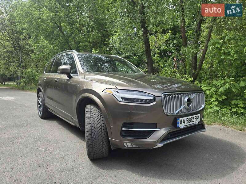 Внедорожник / Кроссовер Volvo XC90 2016 в 