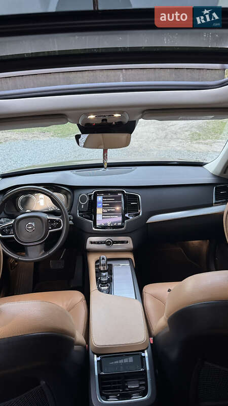 Позашляховик / Кросовер Volvo XC90 2015 в Радивиліві