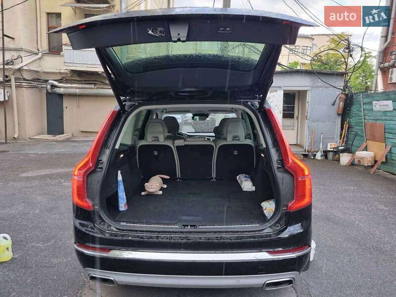 Позашляховик / Кросовер Volvo XC90 2020 в Полтаві