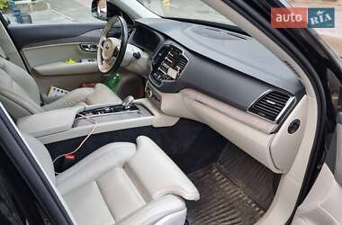 Внедорожник / Кроссовер Volvo XC90 2020 в 