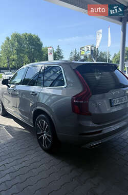 Внедорожник / Кроссовер Volvo XC90 2021 в 