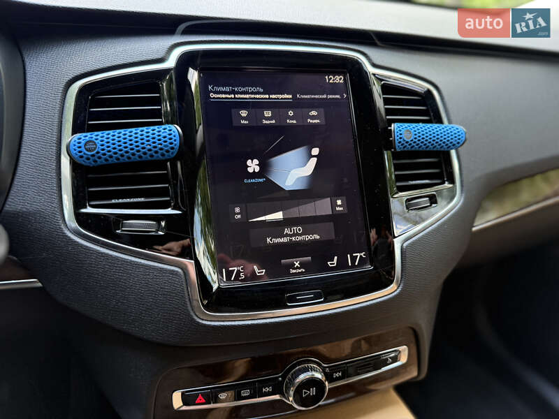 Внедорожник / Кроссовер Volvo XC90 2015 в Киеве