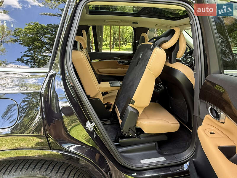 Внедорожник / Кроссовер Volvo XC90 2015 в Киеве