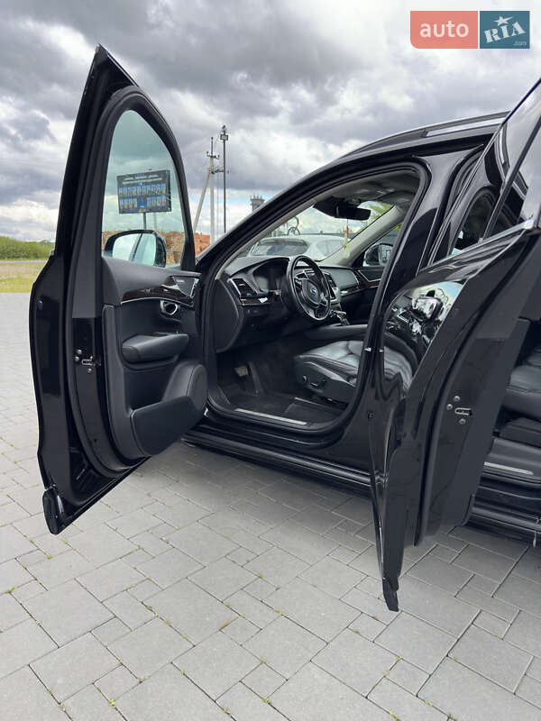 Внедорожник / Кроссовер Volvo XC90 2016 в Перегинском
