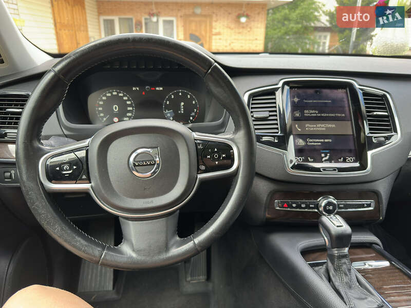 Внедорожник / Кроссовер Volvo XC90 2016 в Перегинском