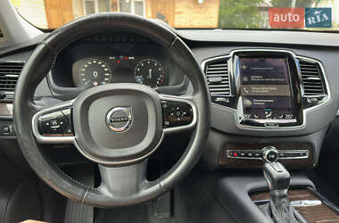 Позашляховик / Кросовер Volvo XC90 2016 в 