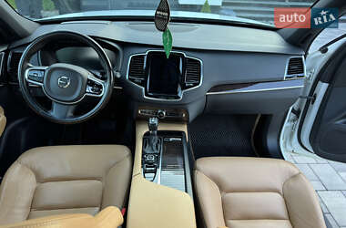 Внедорожник / Кроссовер Volvo XC90 2015 в 