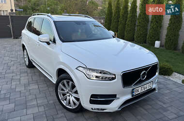 Внедорожник / Кроссовер Volvo XC90 2015 в 