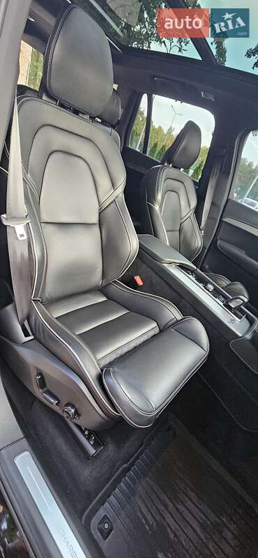 Внедорожник / Кроссовер Volvo XC90 2020 в Харькове