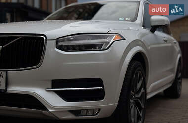 Позашляховик / Кросовер Volvo XC90 2019 в 