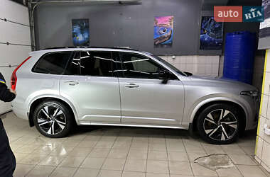 Позашляховик / Кросовер Volvo XC90 2020 в 
