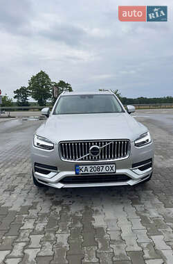 Внедорожник / Кроссовер Volvo XC90 2021 в Киеве