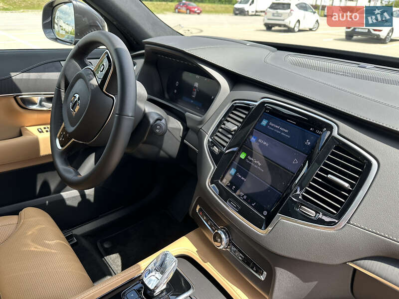 Внедорожник / Кроссовер Volvo XC90 2024 в Ужгороде