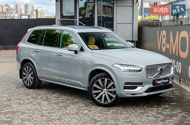 Внедорожник / Кроссовер Volvo XC90 2024 в Киеве
