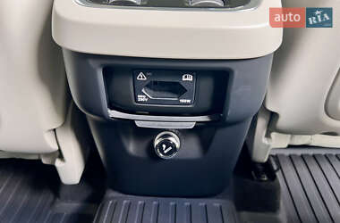 Позашляховик / Кросовер Volvo XC90 2020 в 