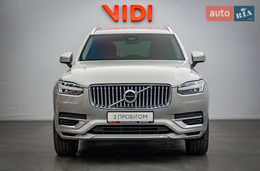 Внедорожник / Кроссовер Volvo XC90 2022 в 