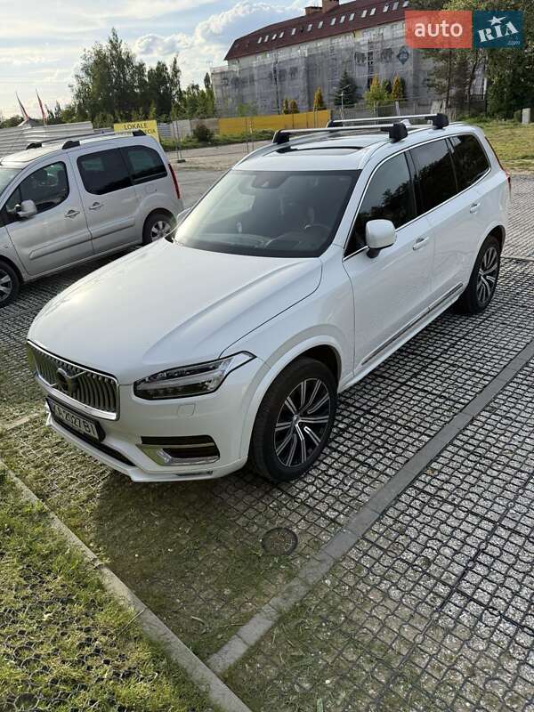 Внедорожник / Кроссовер Volvo XC90 2020 в Киеве