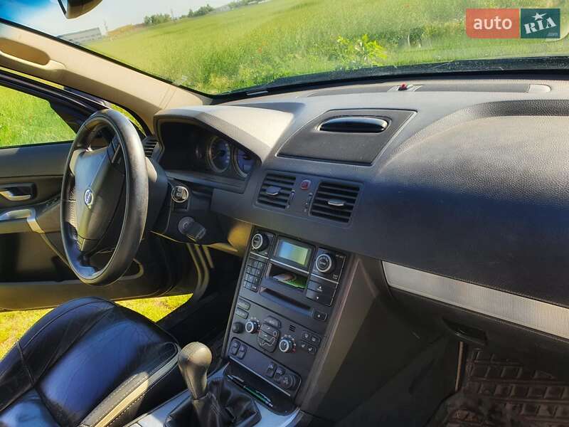 Внедорожник / Кроссовер Volvo XC90 2006 в Ужгороде