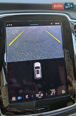 Внедорожник / Кроссовер Volvo XC90 2022 в 