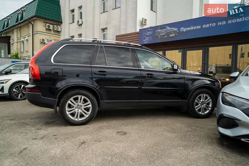 Внедорожник / Кроссовер Volvo XC90 2007 в Киеве