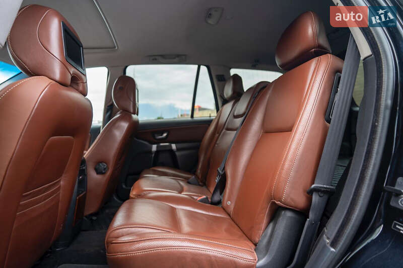 Внедорожник / Кроссовер Volvo XC90 2007 в Киеве