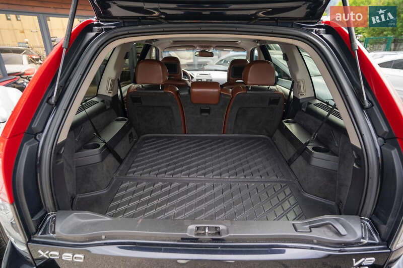 Внедорожник / Кроссовер Volvo XC90 2007 в Киеве