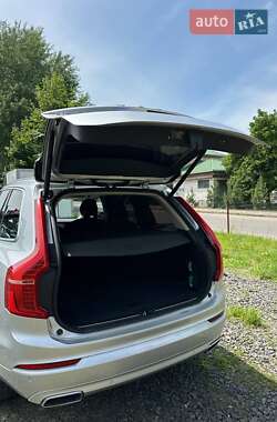 Внедорожник / Кроссовер Volvo XC90 2019 в 