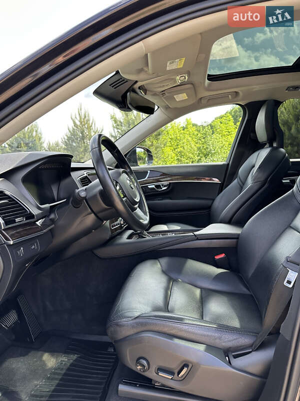 Внедорожник / Кроссовер Volvo XC90 2016 в Львове