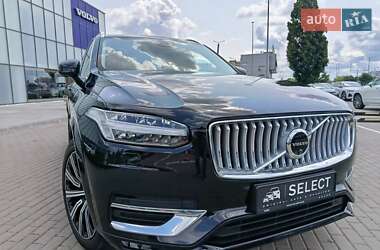 Внедорожник / Кроссовер Volvo XC90 2024 в 
