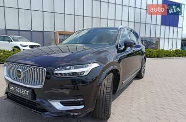 Внедорожник / Кроссовер Volvo XC90 2024 в 