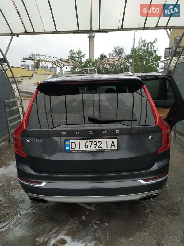 Позашляховик / Кросовер Volvo XC90 2015 в Києві