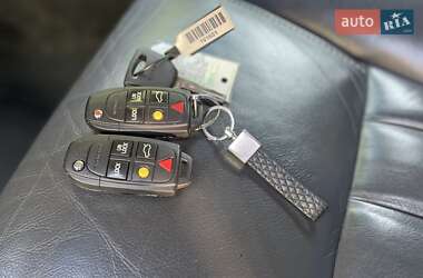 Внедорожник / Кроссовер Volvo XC90 2014 в 