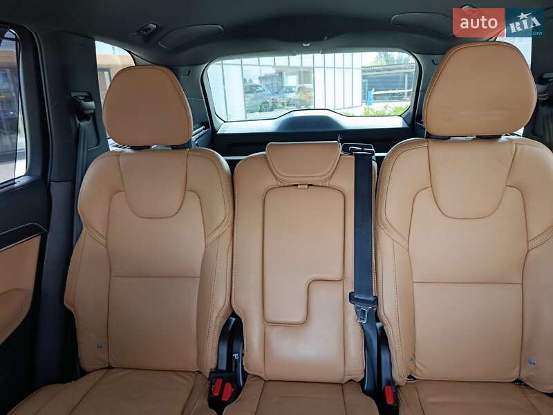 Позашляховик / Кросовер Volvo XC90 2021 в Києві