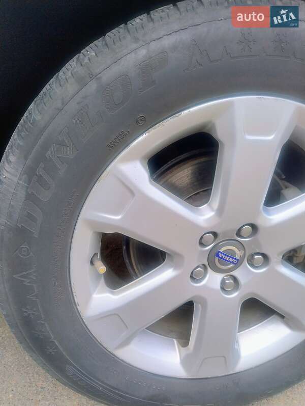 Внедорожник / Кроссовер Volvo XC90 2011 в Чернигове