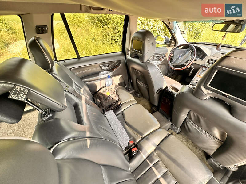 Внедорожник / Кроссовер Volvo XC90 2005 в Буске