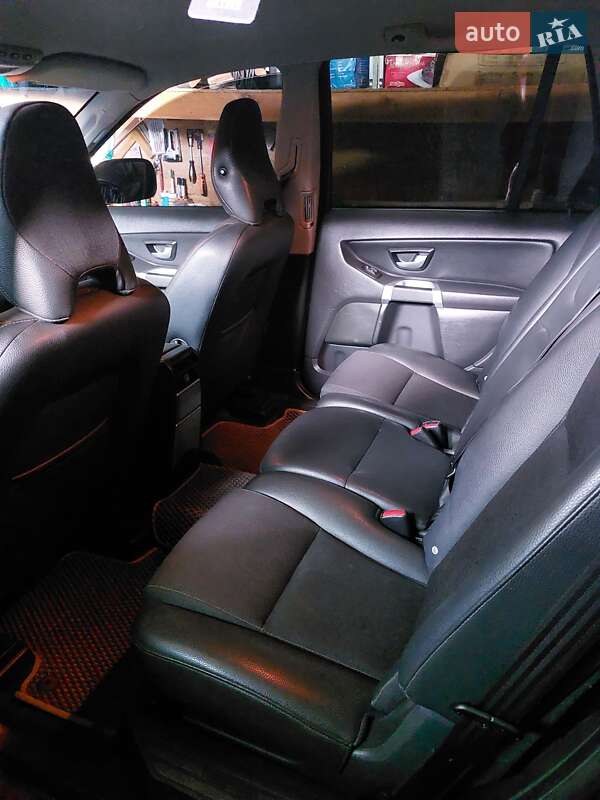 Внедорожник / Кроссовер Volvo XC90 2009 в Бродах фото 9 Внедорожник / Кроссовер Volvo XC90 2009 в Бродах