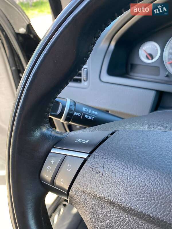 Внедорожник / Кроссовер Volvo XC90 2013 в Луцке