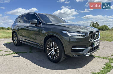 Внедорожник / Кроссовер Volvo XC90 2021 в 