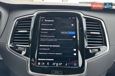 Позашляховик / Кросовер Volvo XC90 2023 в 